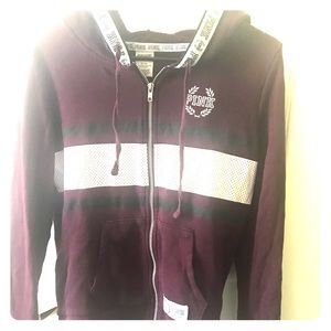 Zipped hooded sweatshirt